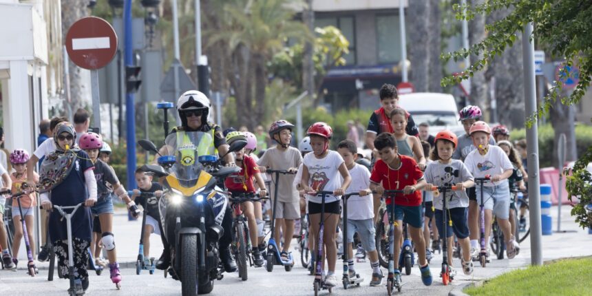 Celebración de la Semana Europea de la Movilidad en el Paseo Vista Alegre de Torrevieja.