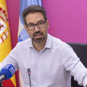Federico Alarcón informa de los acuerdos de la Junta de Gobierno Local de Torrevieja.