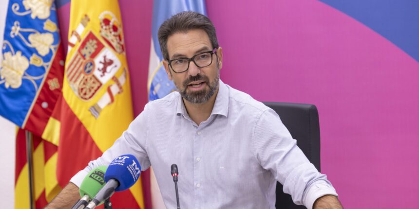 VA3479-junta-gobierno-local-torrevieja.jpg Federico Alarcón informa de los acuerdos de la Junta de Gobierno Local de Torrevieja.