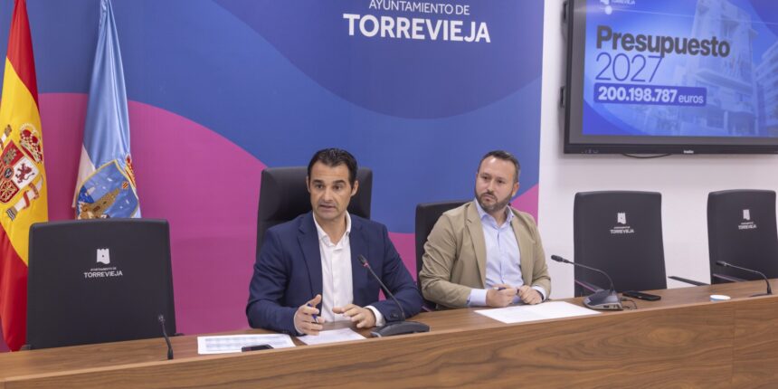 VA-3486-presupuesto-municipal-torrevieja-2027.jpg Presentación del presupuesto municipal de Torrevieja para 2027, que supera los 200 millones de euros.