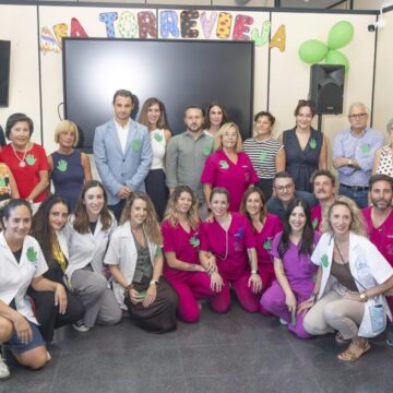 VA-3483-afa-torrevieja-dia-mundial-alzheimer.jpg Acto de AFA Torrevieja con motivo del Día Mundial del Alzheimer.