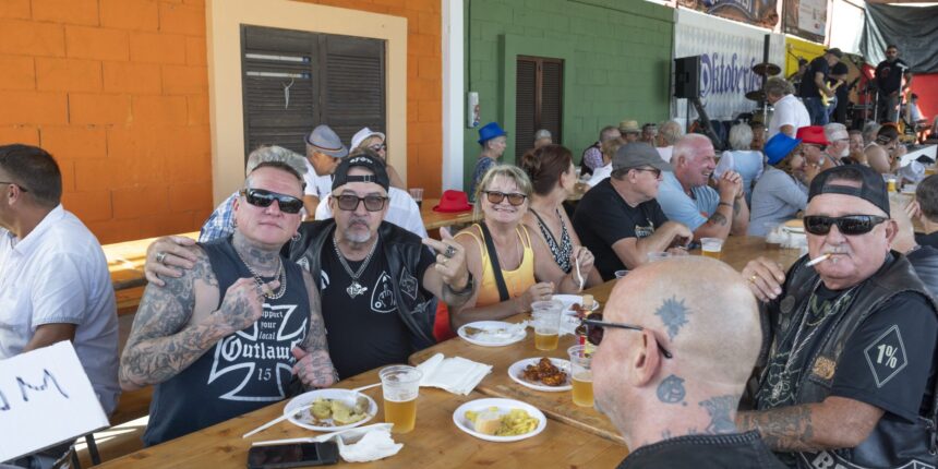 VA-3483-oktoberfest-carnicas-rios-torrevieja.jpg Celebración del XXVIII Oktoberfest de Cárnicas Ríos en Torrevieja.