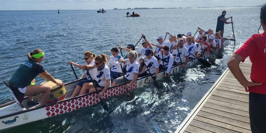 VA-3487-rcnt-dragon-boat-memorial-jan-collins-plata.jpg Equipo de Dragon Boat del Real Club Náutico de Torrevieja, medalla de plata en el Memorial Jan Collins de San Pedro del Pinatar.