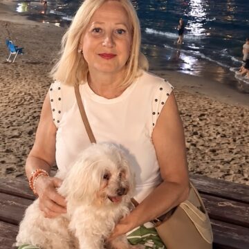 Iker, el bichón maltés de Torrevieja que acaba de cumplir 20 años.