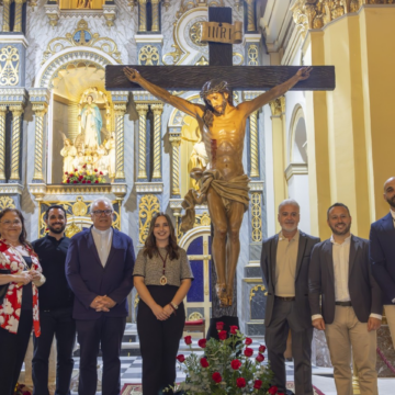 va-3485-cristo-salinero-inmaculada-torrevieja.jpg Imagen del Cristo Salinero en la iglesia de la Inmaculada de Torrevieja tras los trabajos de conservación realizados por Víctor García Villalgordo.