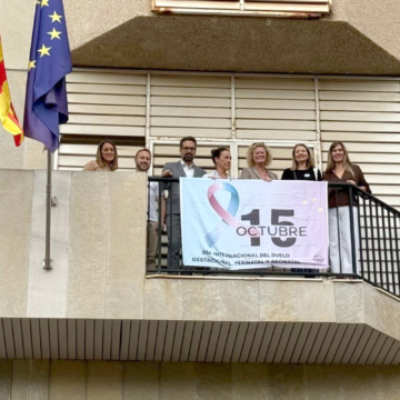 VA-3486-pequenas-estrellas-duelo-gestacional-torrevieja.jpg Conmemoración del Día Internacional del Duelo Gestacional en Torrevieja organizada por la Asociación Pequeñas Estrellas.